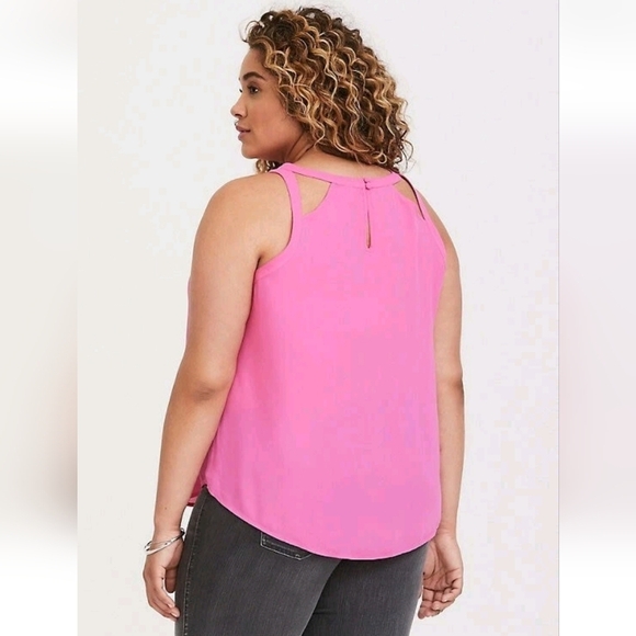 NEW! Torrid Vibrant Pink Cut Out Tank Top Georgette, Plus Size 0 - Picture 3 of 6
